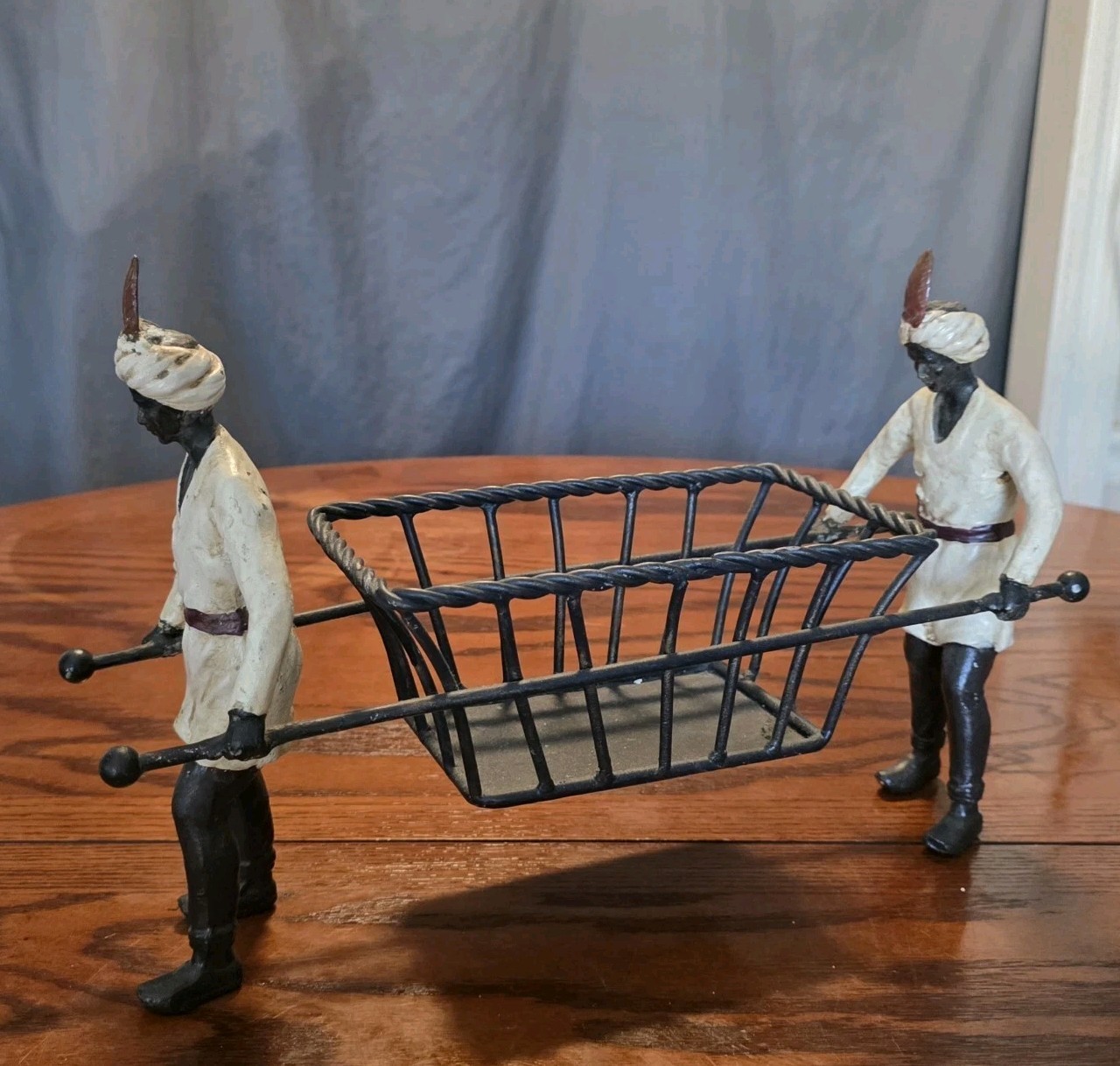 Rare Spelter Palanquin Guards, Indian Nubian Blackamoor Figures, 14″x11″x4.75