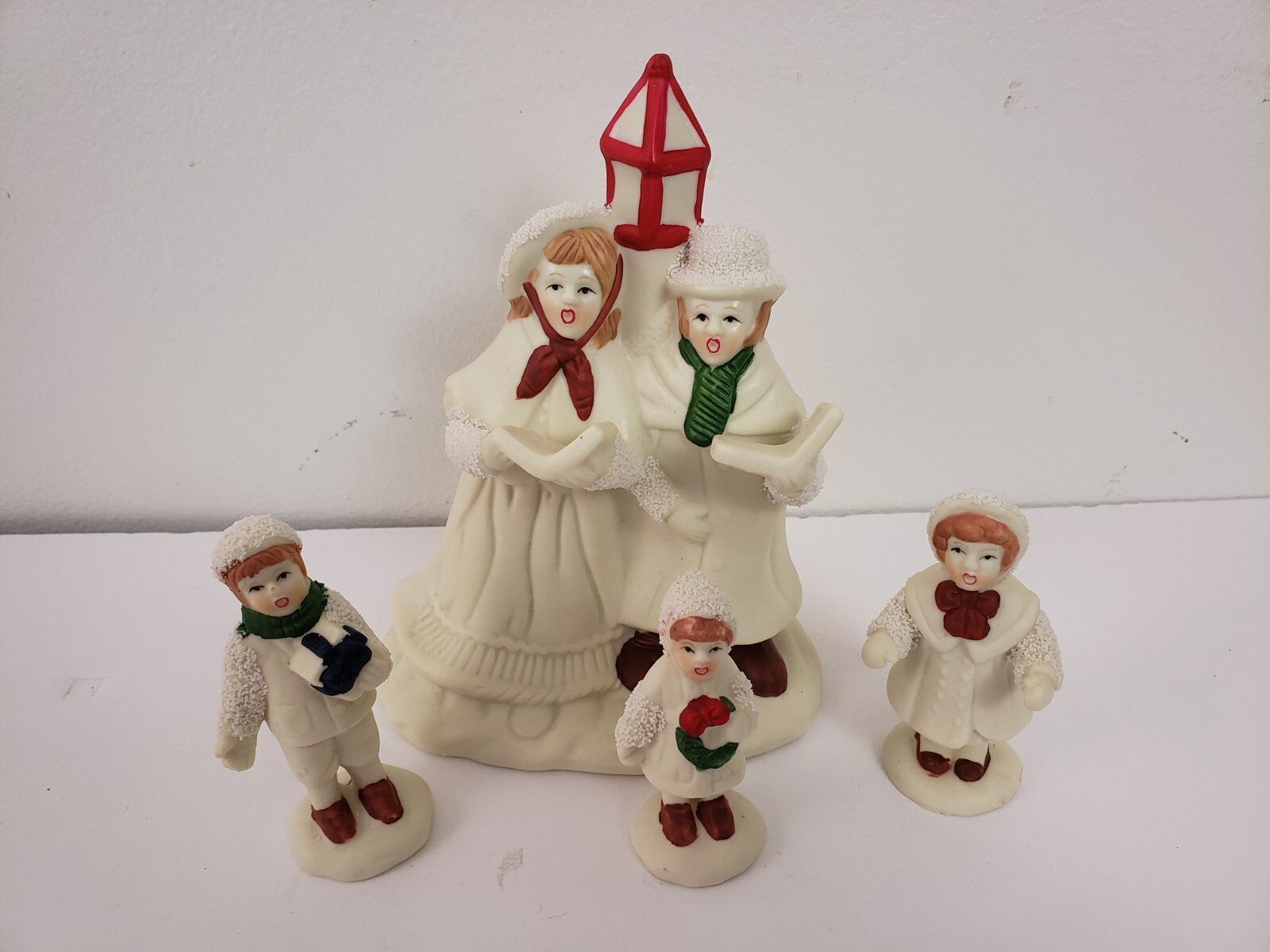 Giftco, Inc. Victorian Corallers Set of 4 Porcelain Figurines Holiday Christmas