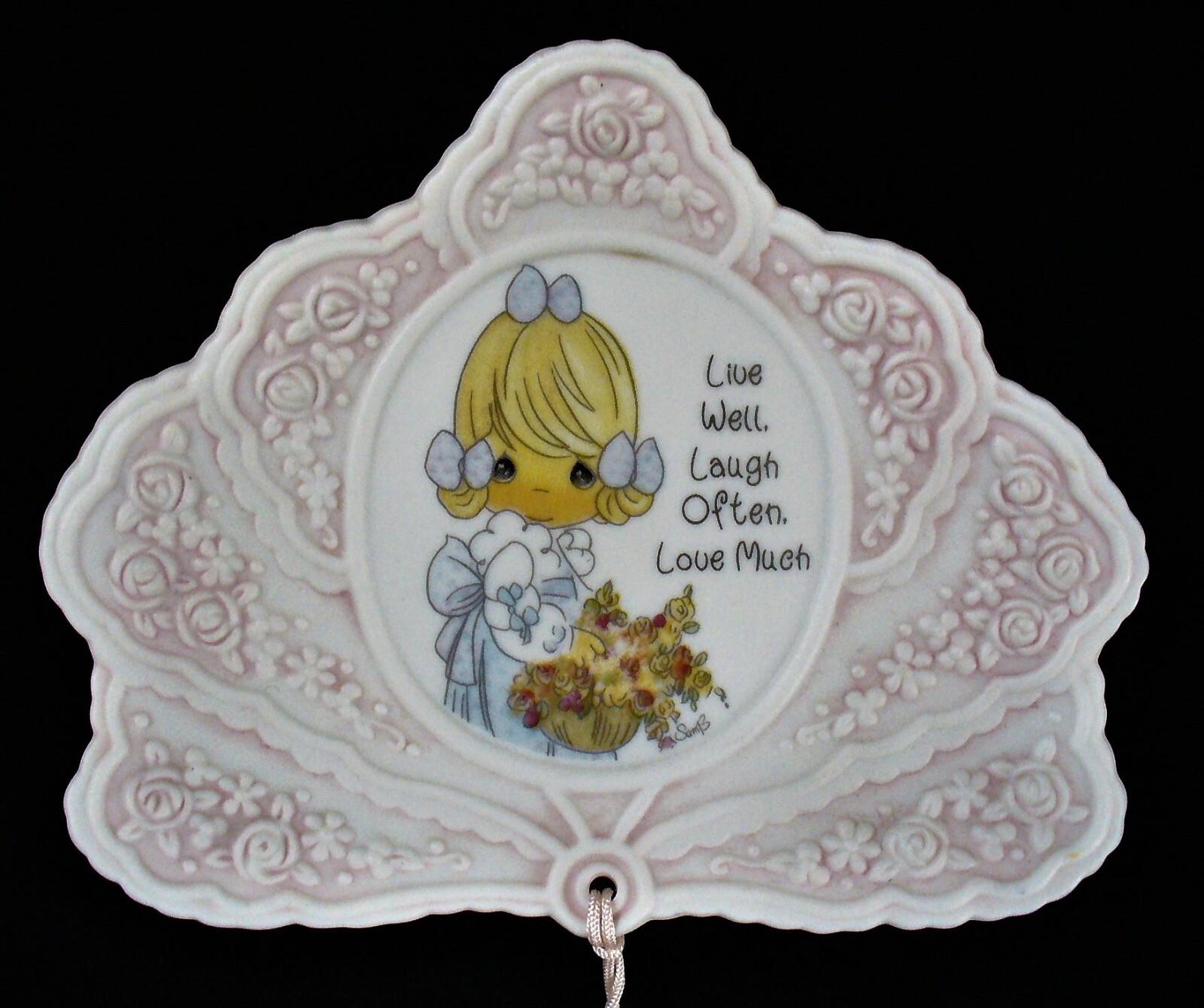 1994~PRECIOUS MOMENTS~Embosed~Collector Plate~Live Well~Laugh Often~Love Much~EC