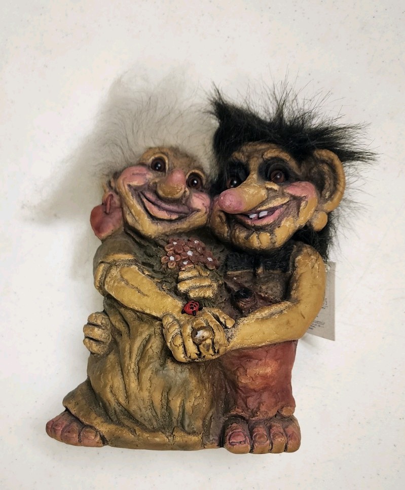 Norwegian Tusse Troll Couple Figurine w/ Tag Booklet Norsk Trollefabrikk