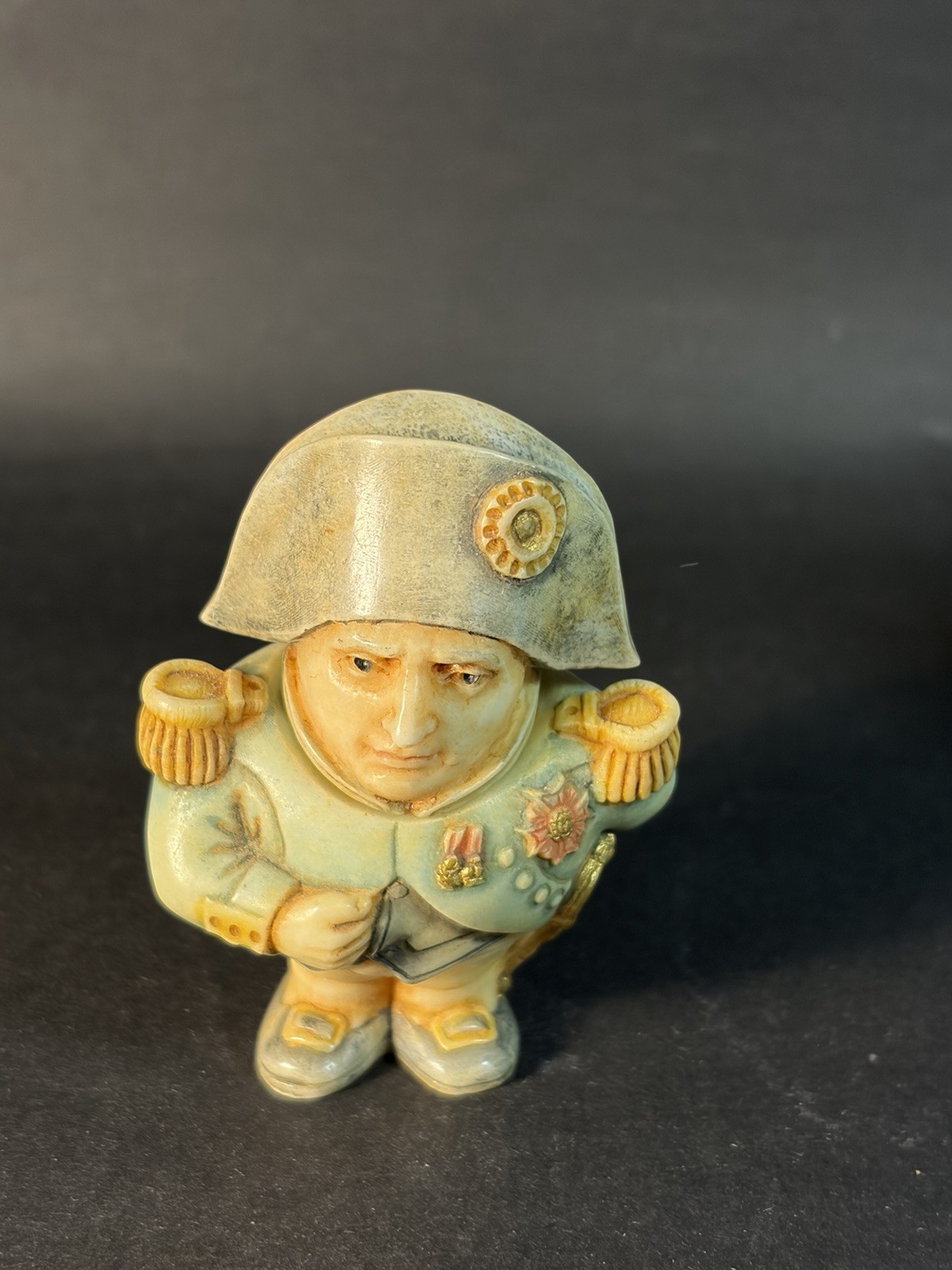Harmony Kingdom Balls Pot Bellys Historical Napoleon Bonaparte 2-1/2″ T NO BOX