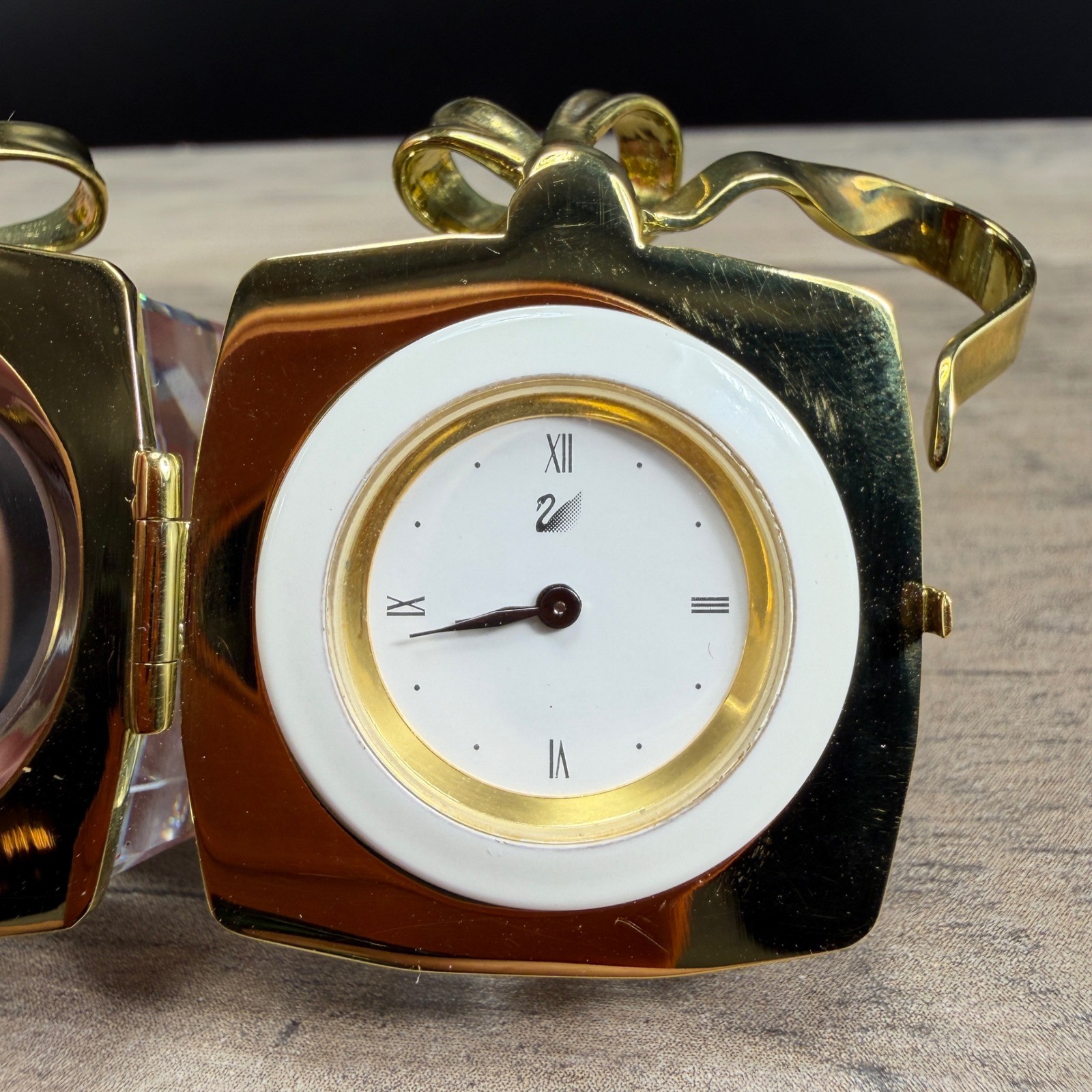Swarovski Crystal Secrets Gift Box Travel Clock Metal Gold Tone Bow AS IS