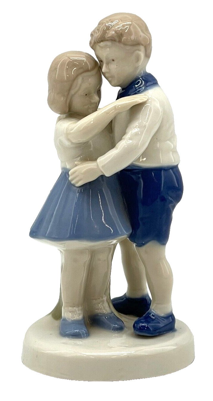 Carl Schneiders Erben Hugging Children Porcelain Scissor Mark 1859 Handpainted