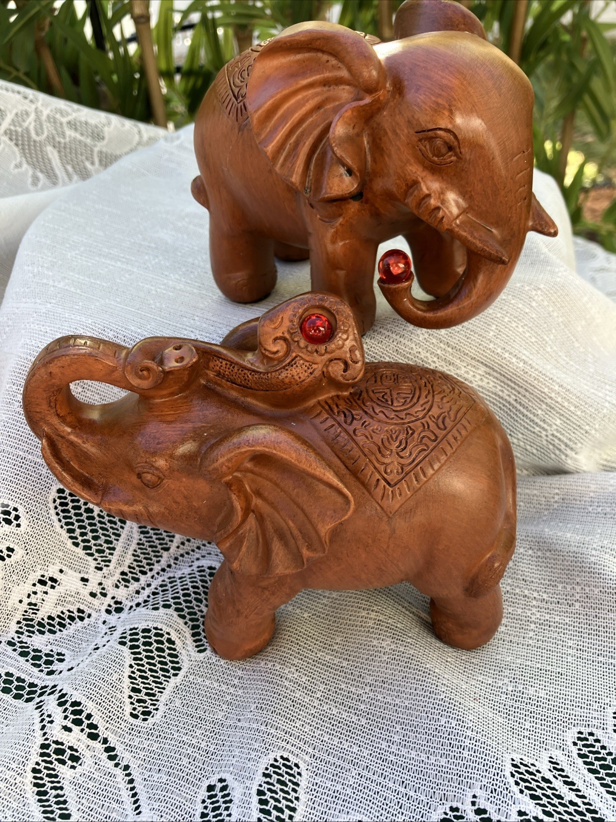 Elephant Sandal Wood Color Home Office Decor Resin Figurine Red Faux Wood Pair