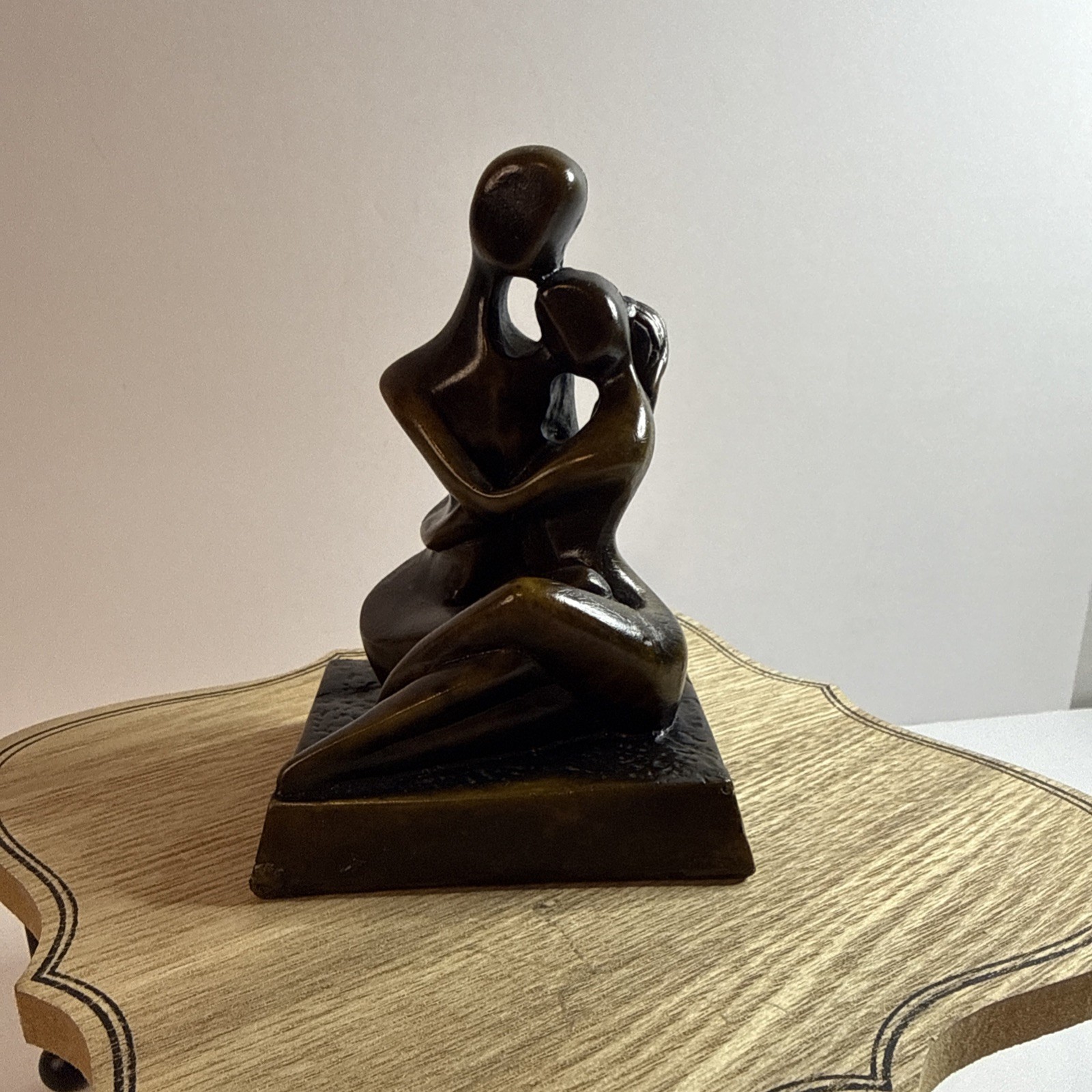 Beautiful Woman And Man In A Loving Embrace Marble Figurine Sculpture Decor