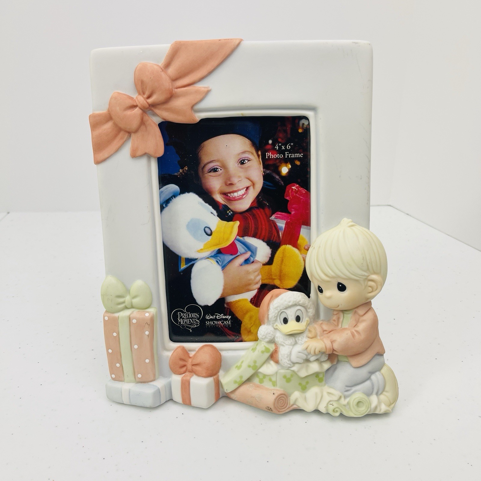 Precious Moments Disney Donald Duck Picture Frame 4×6 Christmas Boy Ceramic