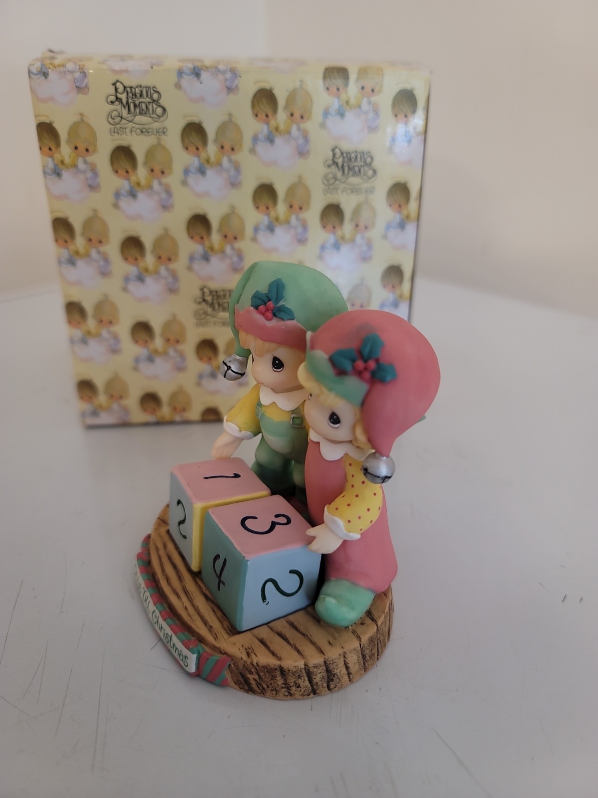Precious Moments Elves Countdown Days ‘Till Christmas Figurine 2004 With Box