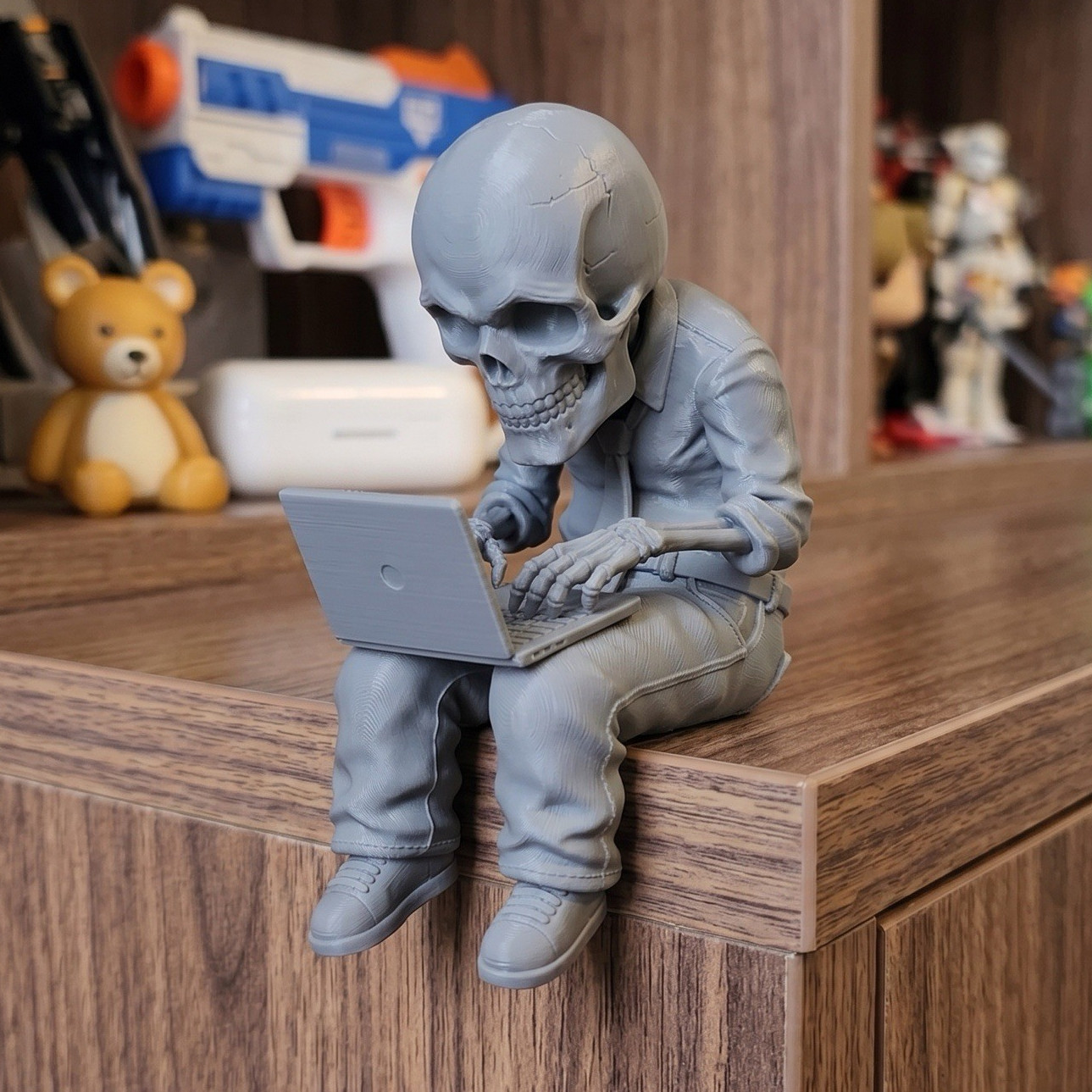 Gray Resin Skull Skeleton Sitting with Laptop Figurine, Anime Matte 3D, Small