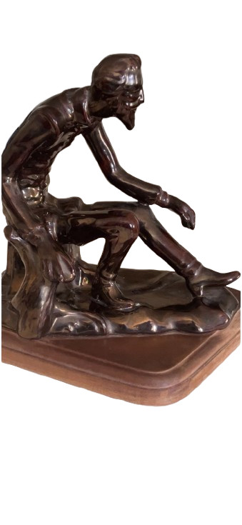 Quijote Shiny copper color ceramic statue