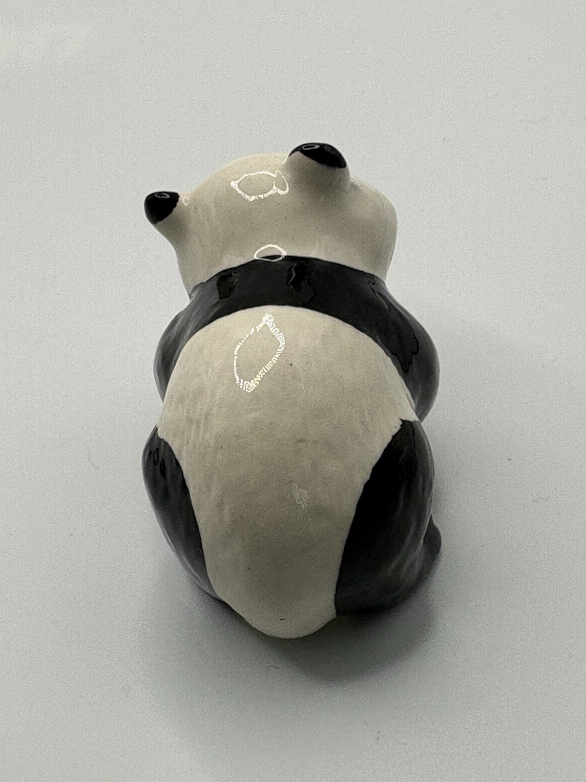 Vintage Beswick England Curious Baby Panda Bear Porcelain Figurine Marked 2.5”