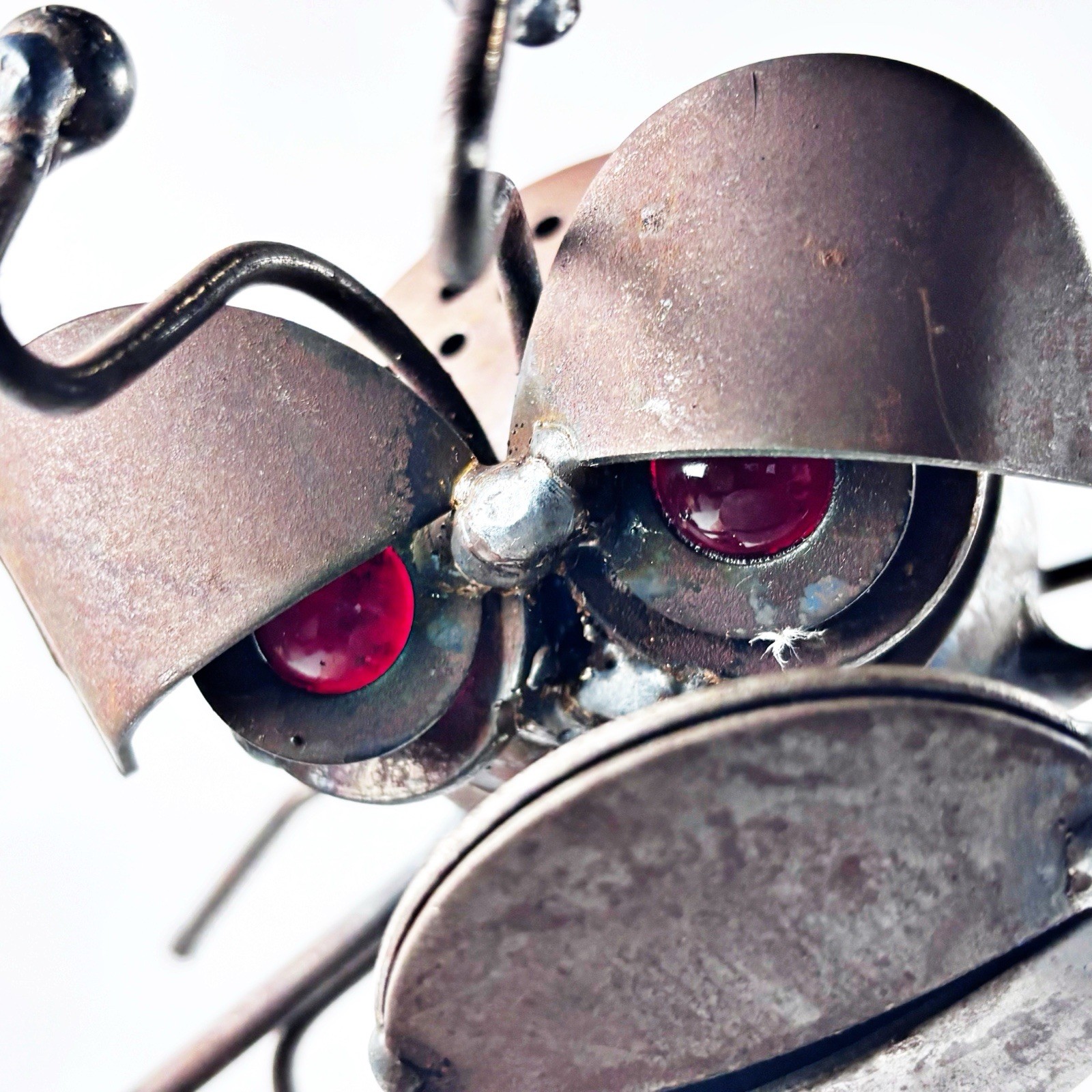 CRAB Metal Sculpture Figurine RED Glass Marble Eye Rustic Indoor Outdoor Garden
