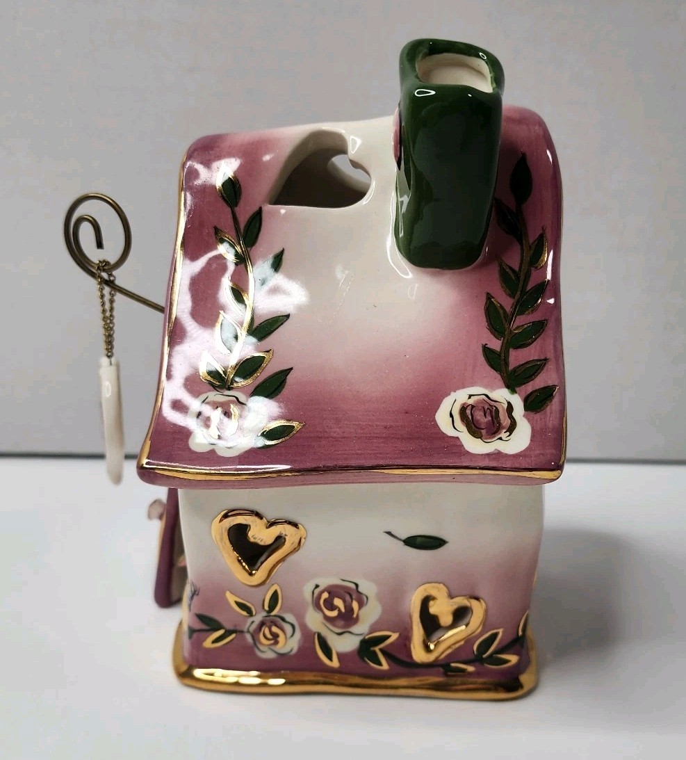 Romantic Rose Getaway – Tealight Candle House – Heather Goldminc – Blue Sky 2004