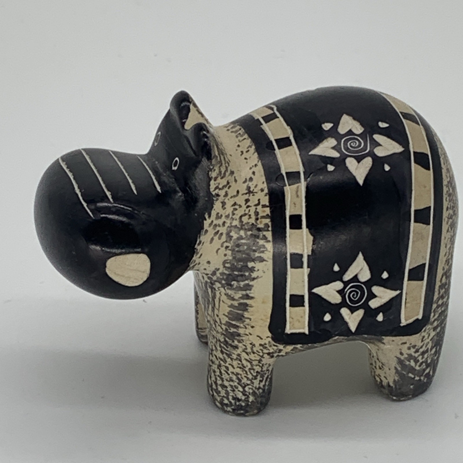 Kenyan Soapstone Hippopotamus Hand Carved Figurine Black & White See Photos