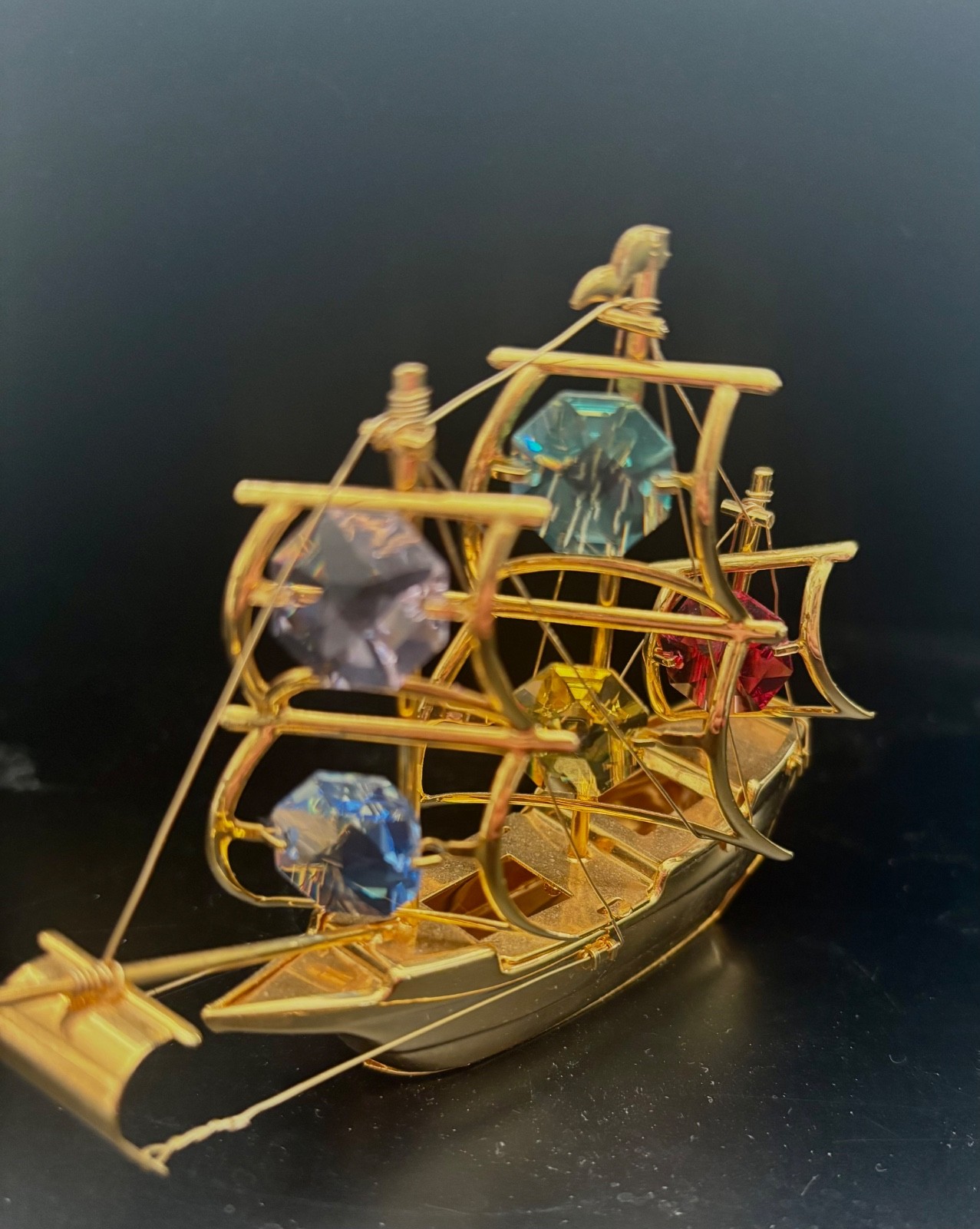MATASHI 24k MAYFLOWER SHIP W/ 5 BEAUTIFUL CRYSTALS SEE DETAILS
