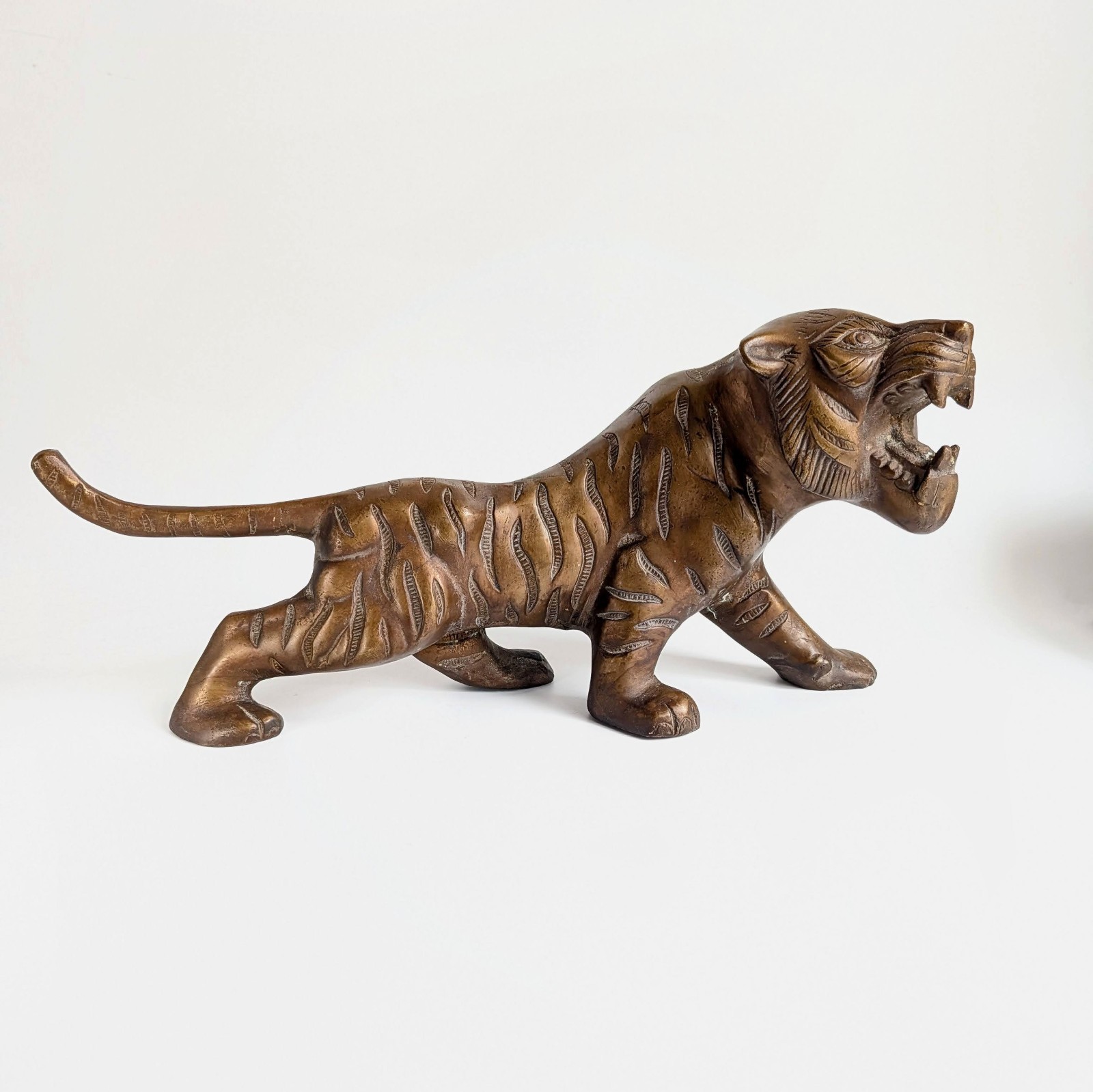 Vintage Solid Brass Tiger Statue 14.5″ Roaring Bengal Style 5lb 13oz Engraved