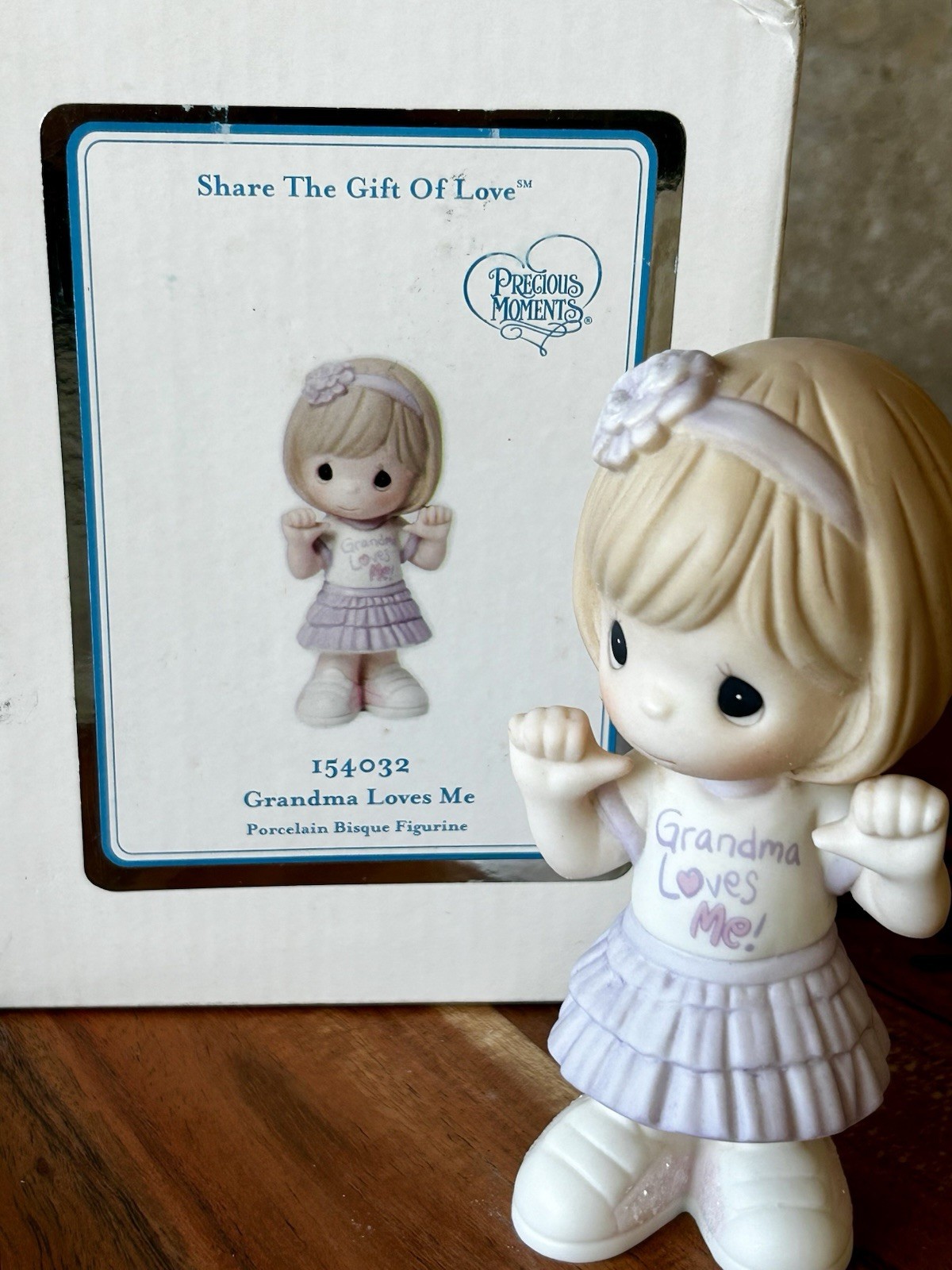 Rare Precious Moments #154032 “grandma loves me” 2015 Purple Dress Girl 5″ Boxed