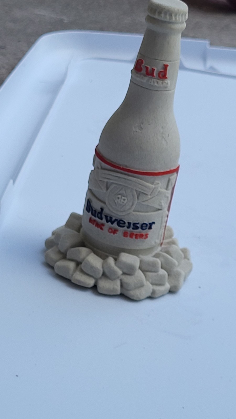 An Authentic Sand Castle Brew Mr. Sandman Budweiser Bottle Real Sand. 1Y