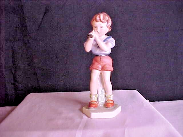 Goebel Boy With Flute Na 19A TMK 2 Signed Nasha
