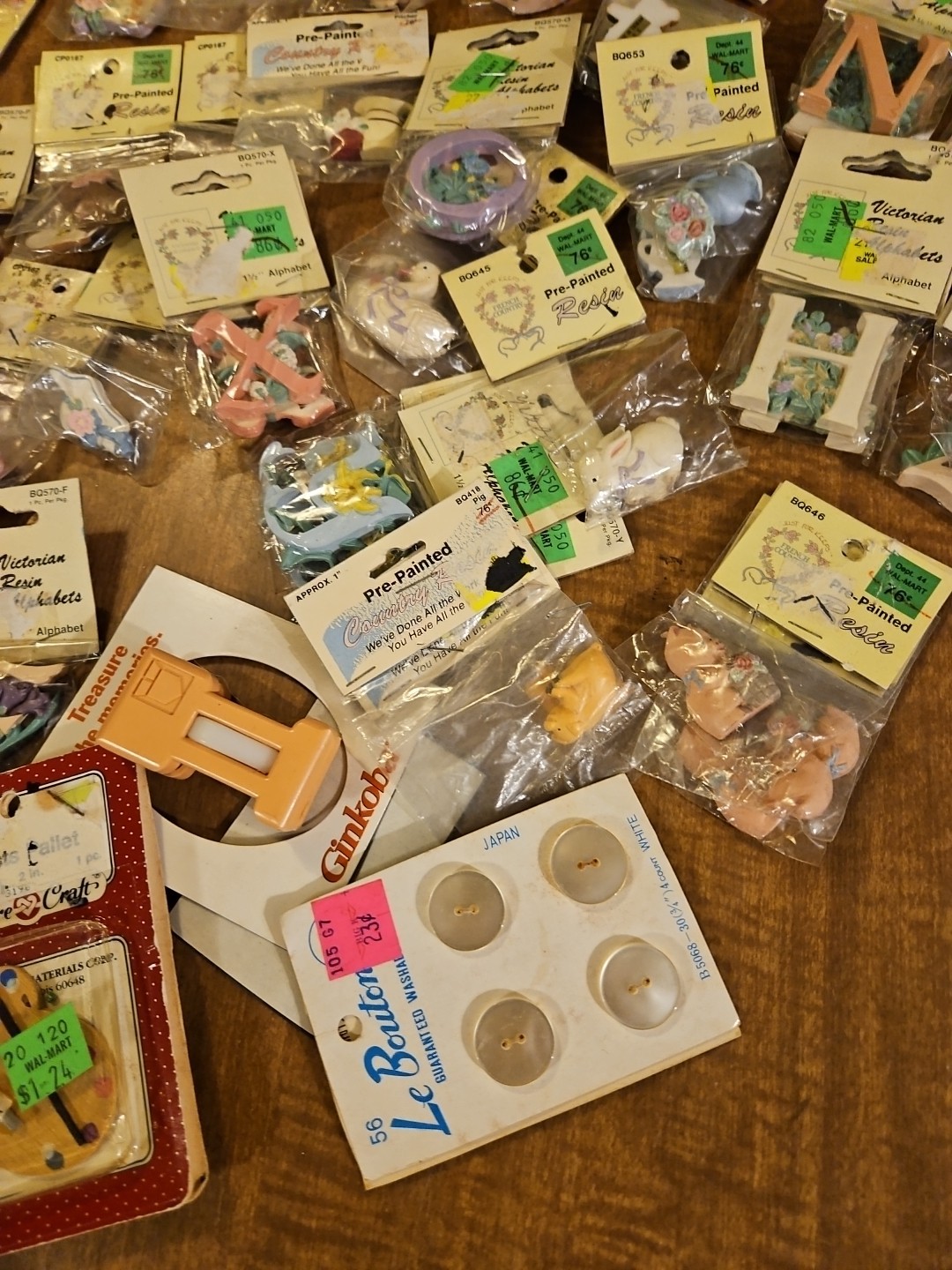 Huge LotVintage Wang’s Intl Miniature Assorted Resin Collectibles NOS 82 Pcs