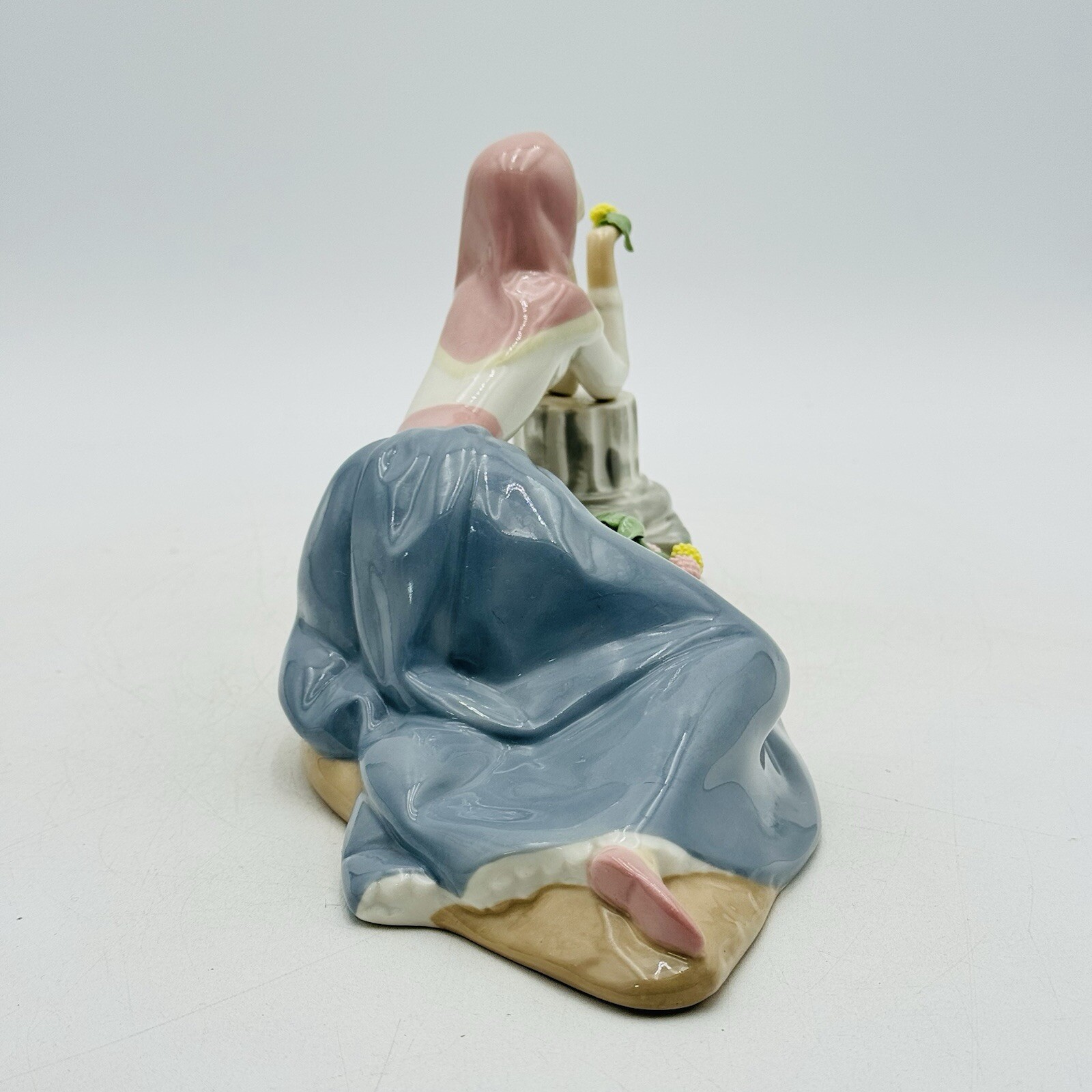 Dolores The Dahlia Maiden Porcelain By Fulgencio Garcia Franklin Mint 1984 READ