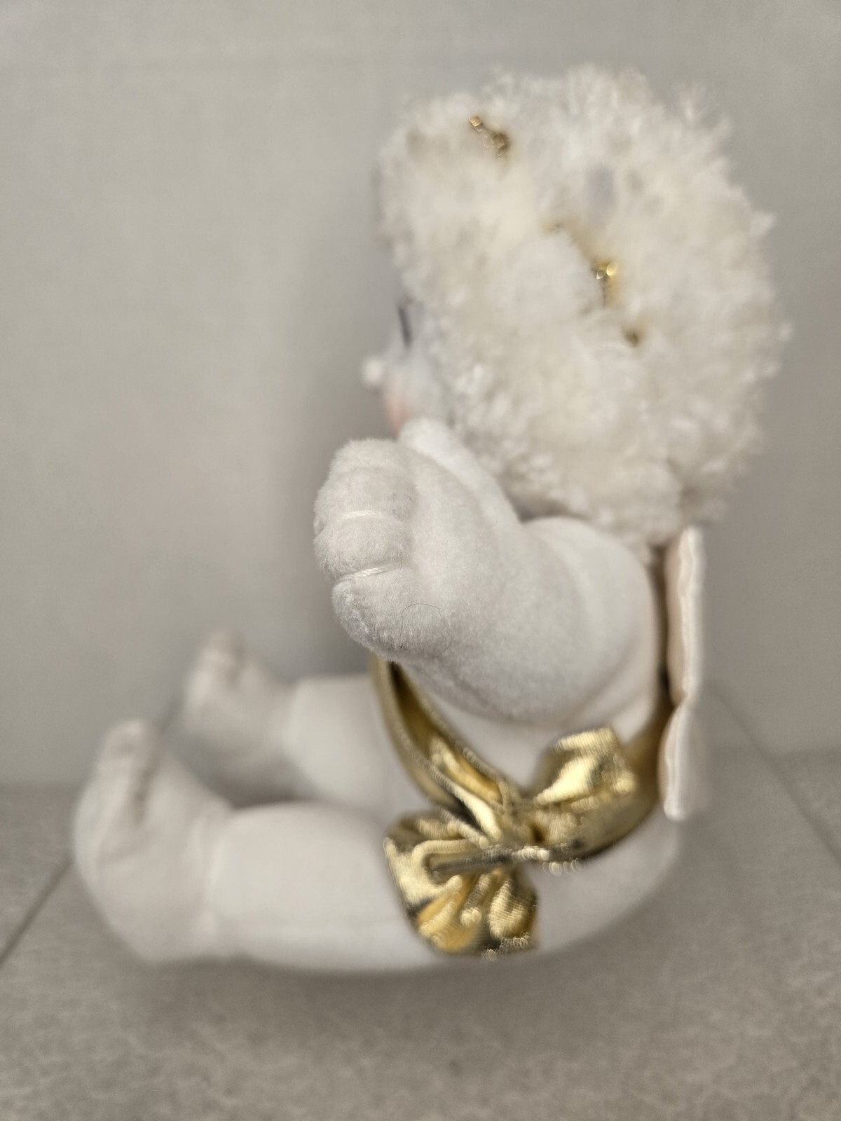 Dreamsicles Dawn Angel Hugs 2000 With Tag 9″ Plush Christmas DOB 1/1/1999