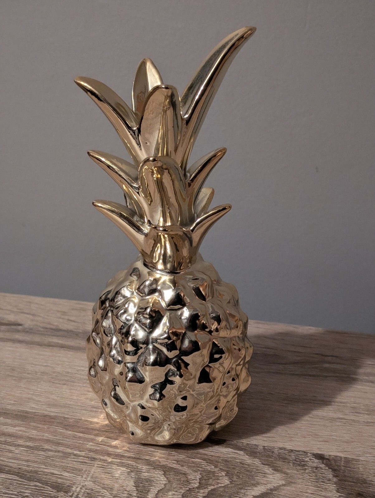 8″ Pineapple Ceramic Figurine Statue Shiny Gold Tropical Island Cottagecore