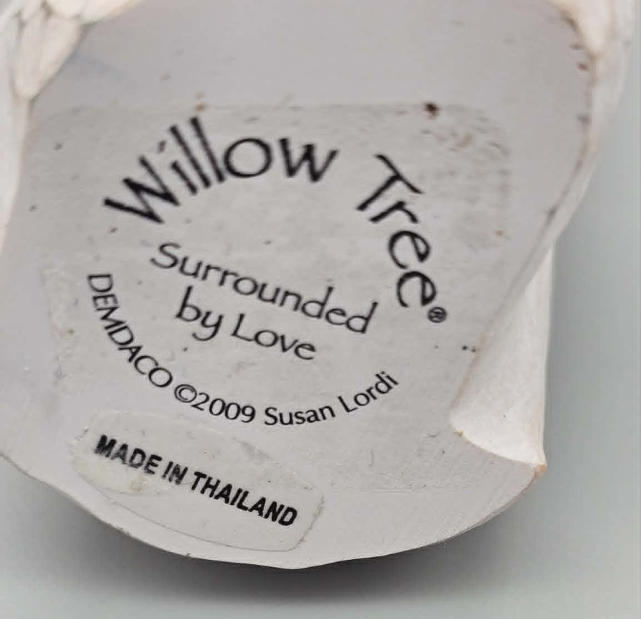 Willow Tree Surrounded by Love, Sculpted Hand-Painted Figure Susan Lordi