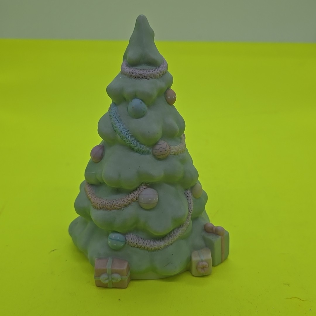 Precious Moments Musical Christmas Tree Plays Silent Night Enesco ~ VIDEO!