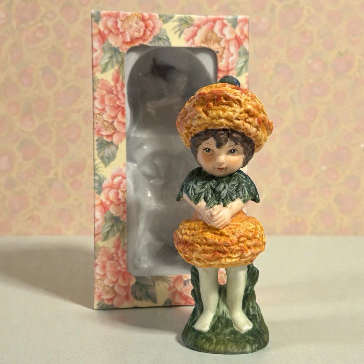 Flower Babies Marigold Figurine Garden Flower Wildwood International Box Vtg