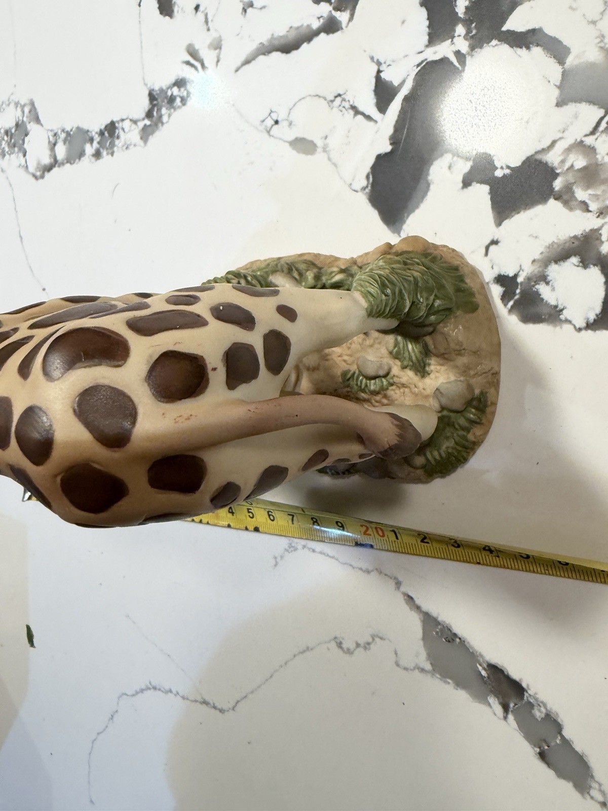 HI003 – HOME INTERIORS – 1999 GIRAFFE & BABY – MOTHERLY INSTINCT #14064-99