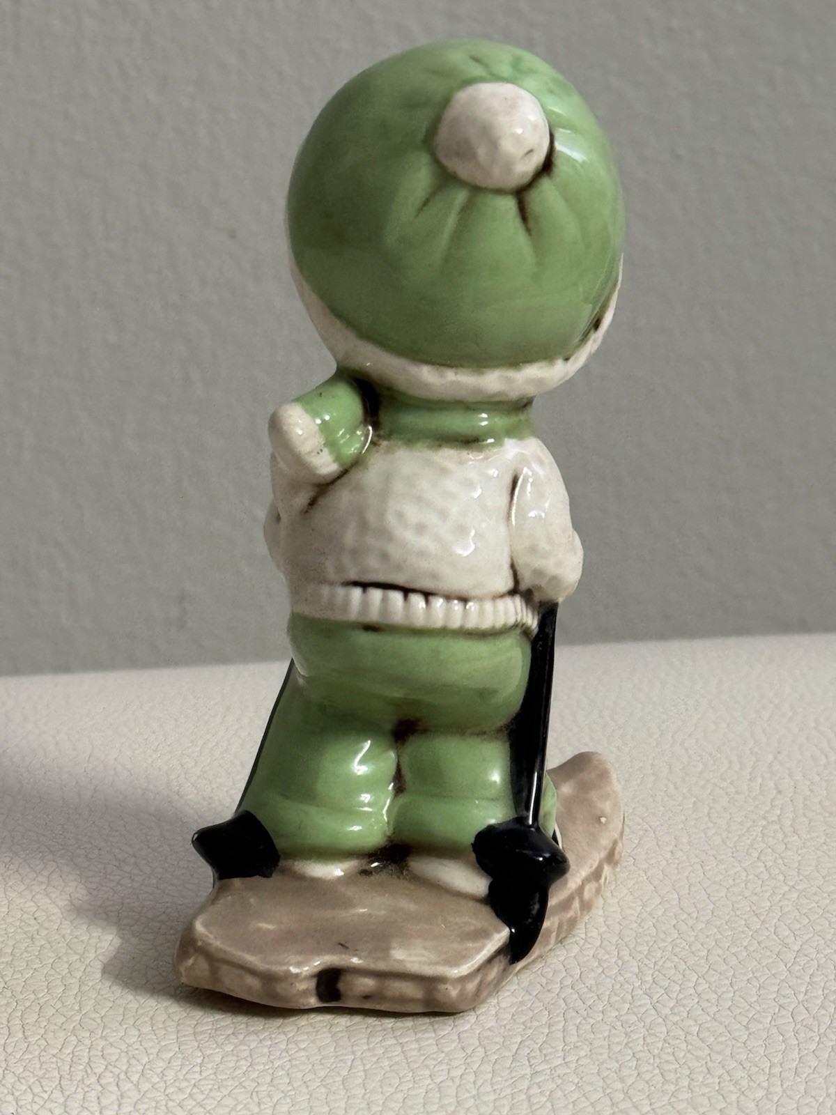 Vintage ceramic figurine, Japan, 1950s Mid-century child skier figurine 4’’
