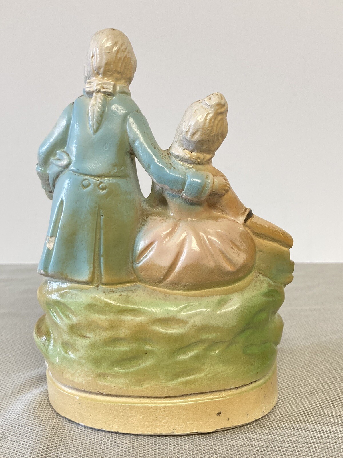 Vtg Romantic Victorian Couple Hand Painted Chalkware Plaster Figurine Statue 5″