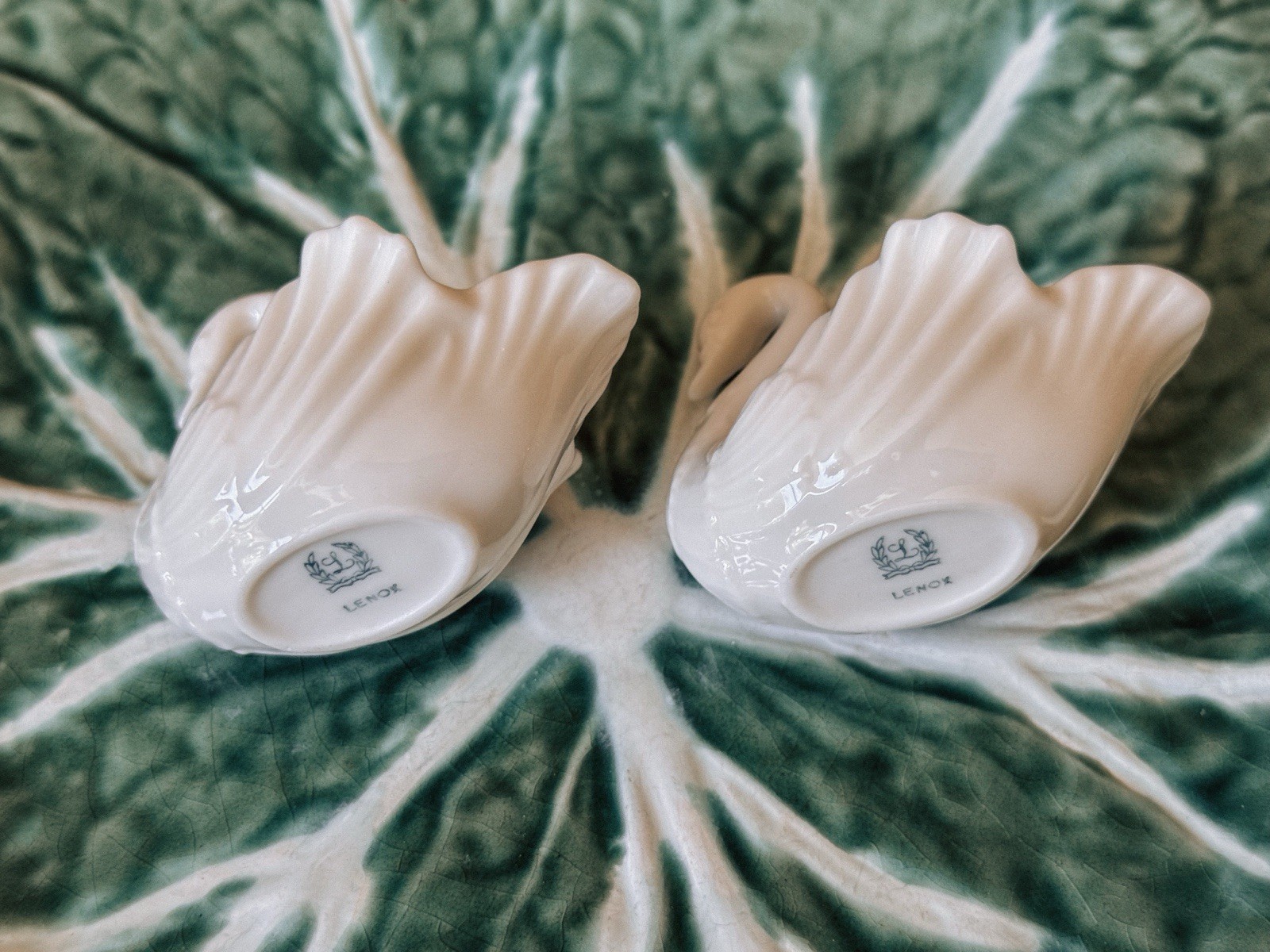 EUC Vintage 1930s LENOX Mini Swan Pair Set Of 2 Green Mark Ring Holder Wedding