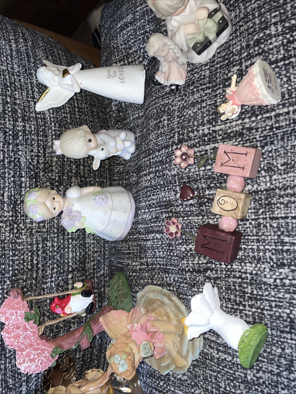 Lot Of 11 Figurines Collectible Antique Figurines Mixed Set , 11 Pictured Goes