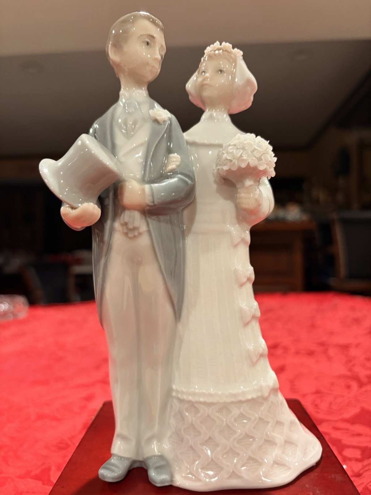 Retired Vintage Lladro “Boda de Antaño” #4808 Bride & Groom Figurine Ex Con Sign