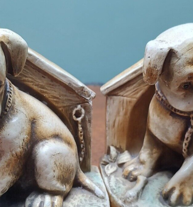 Vintage Bulldog Bookends Plaster or Chalkware Dog 5-1/2″ tall Very Heavy