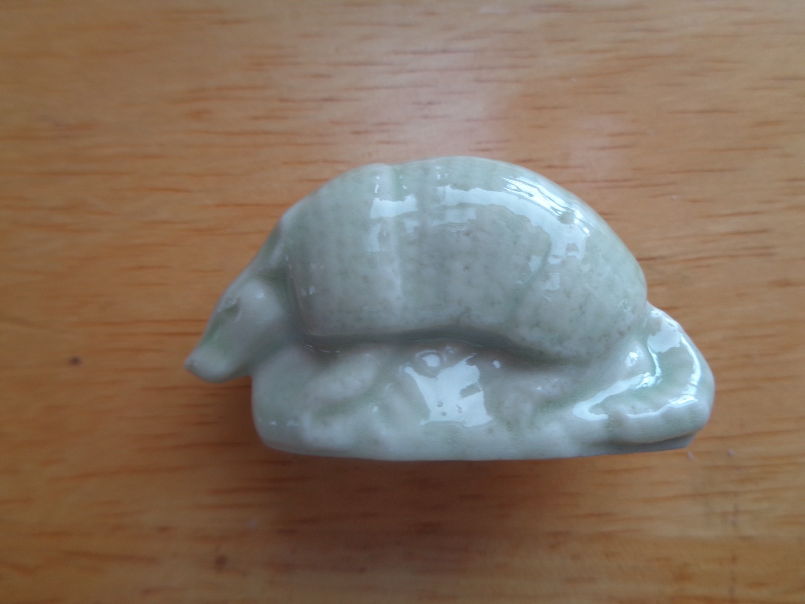 WADE ARMADILLO Fair 2000 Light Green Whimsies or Bronze Whimsies or Both- UPick