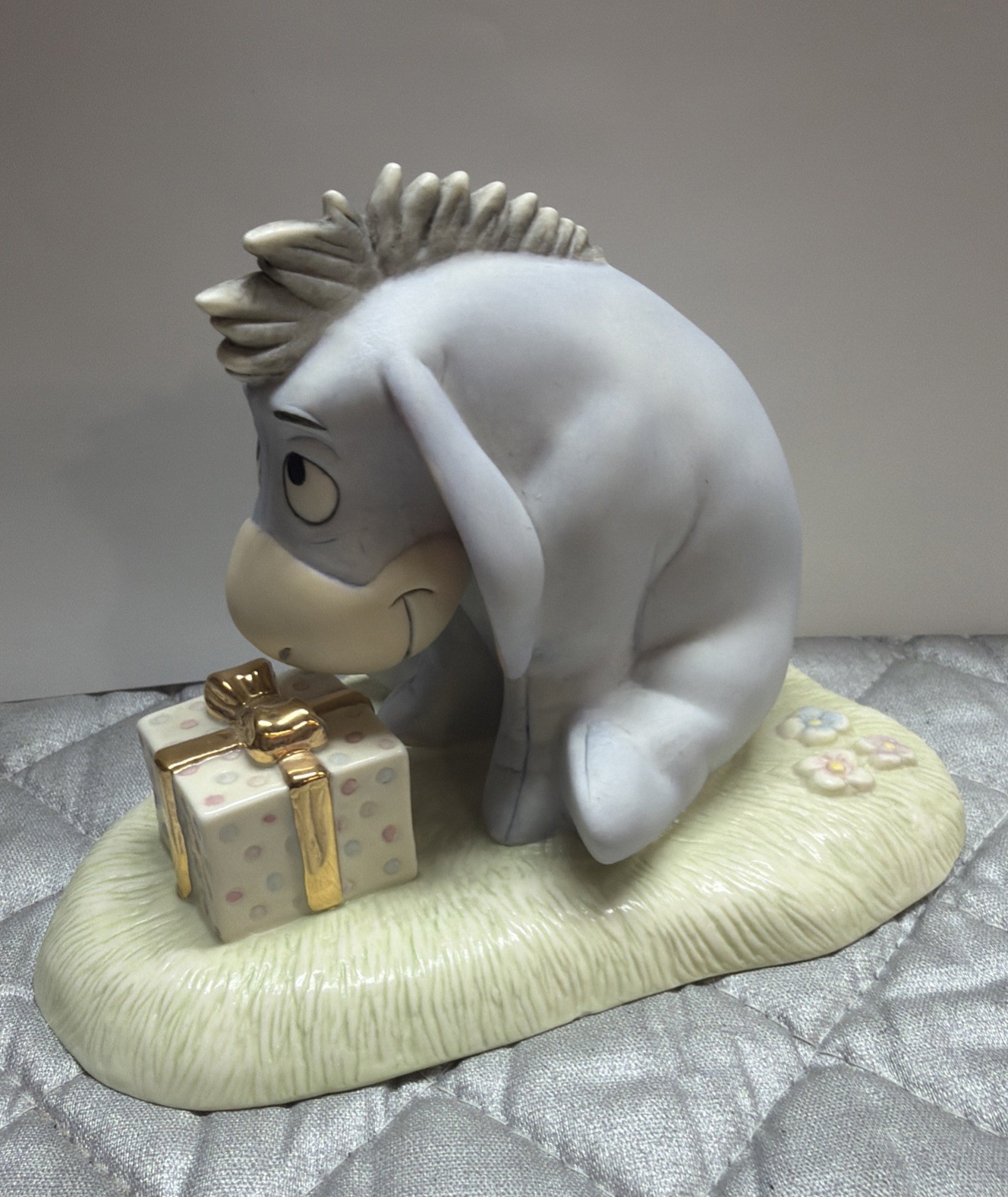 Lenox Disney Eeyore For Me? Porcelain Figurine 24K Gold Winnie the Pooh Birthday