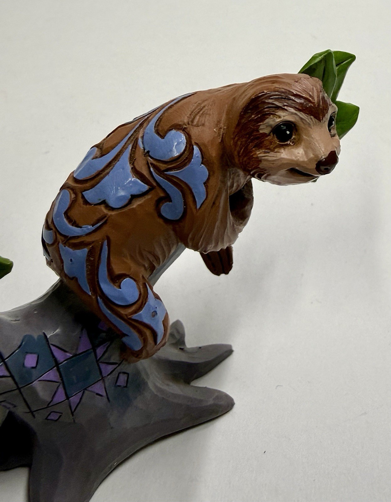 Jim Shore Heartwood Creek Resin 3.0” Brown Sloth Hanging In A Tree Enesco LLC