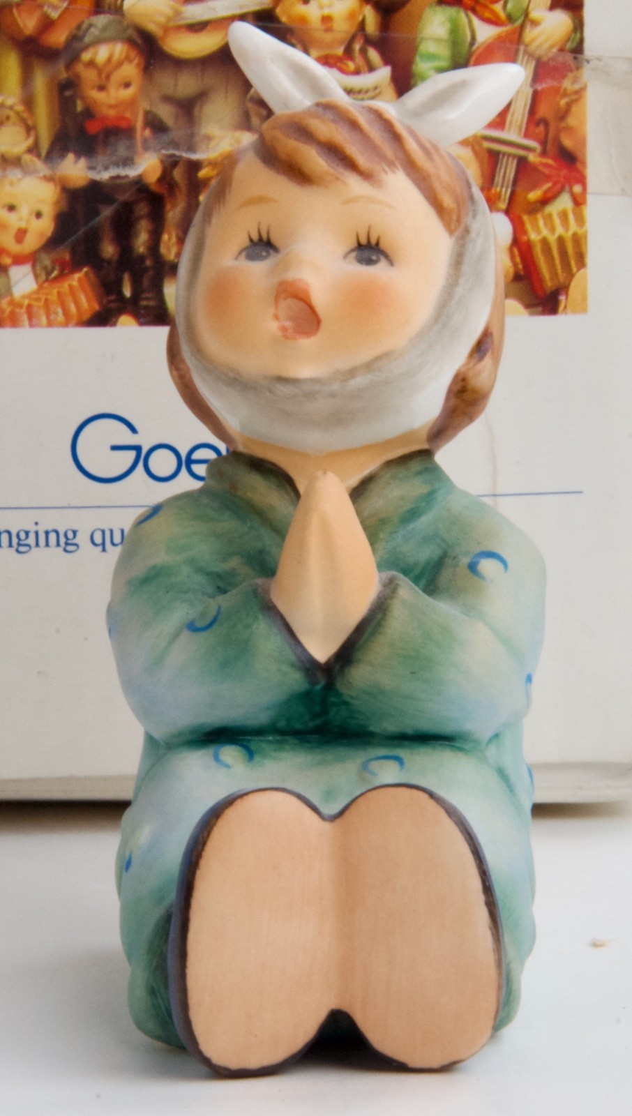 Goebel M.I.Hummel #533 “Ooh, My Tooth!” Cerificate 3″ & Box TMK 7