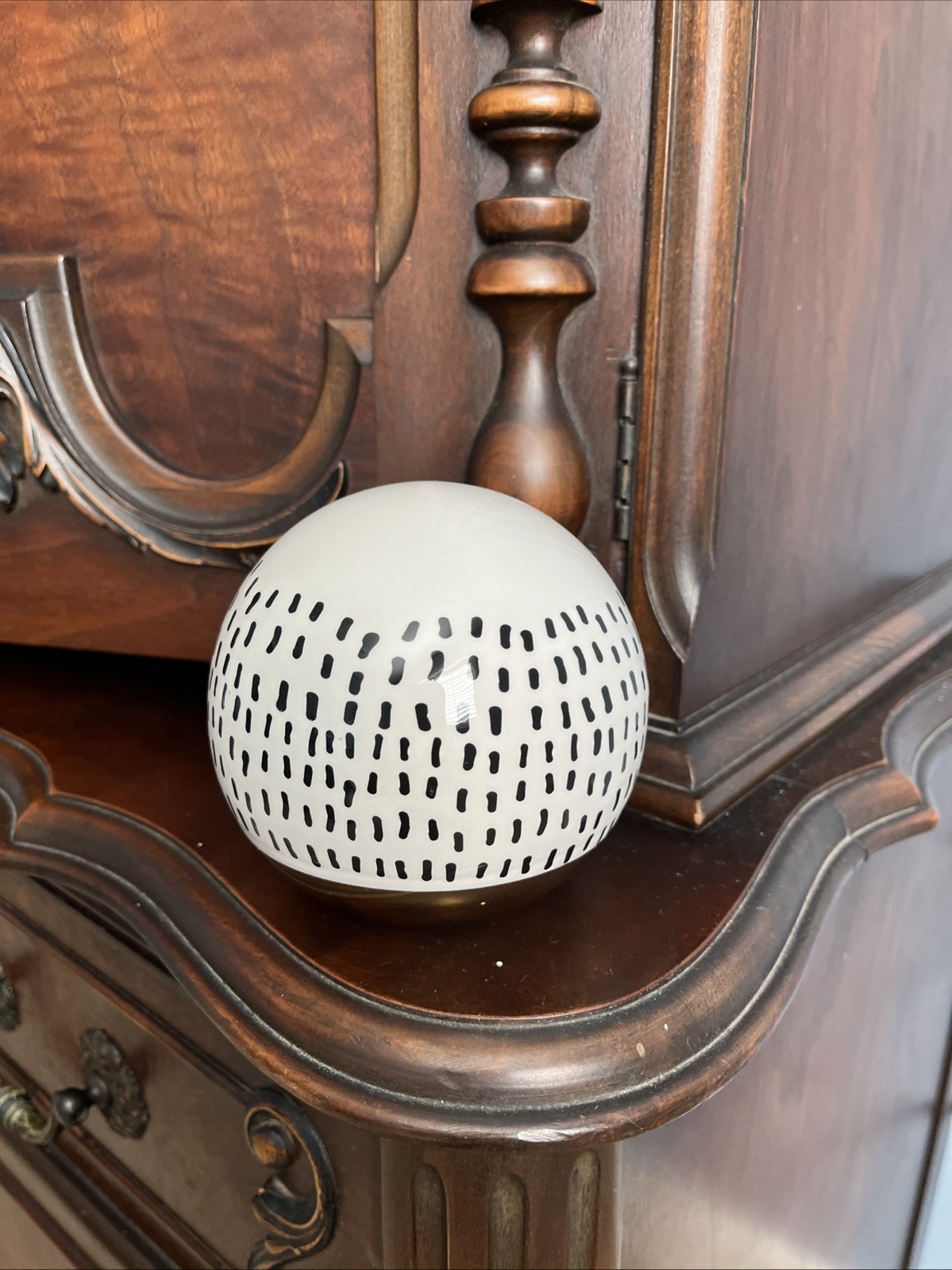 Black and White Ceramic Ball W/ Abstract Design & Shinny Gold Base-4”