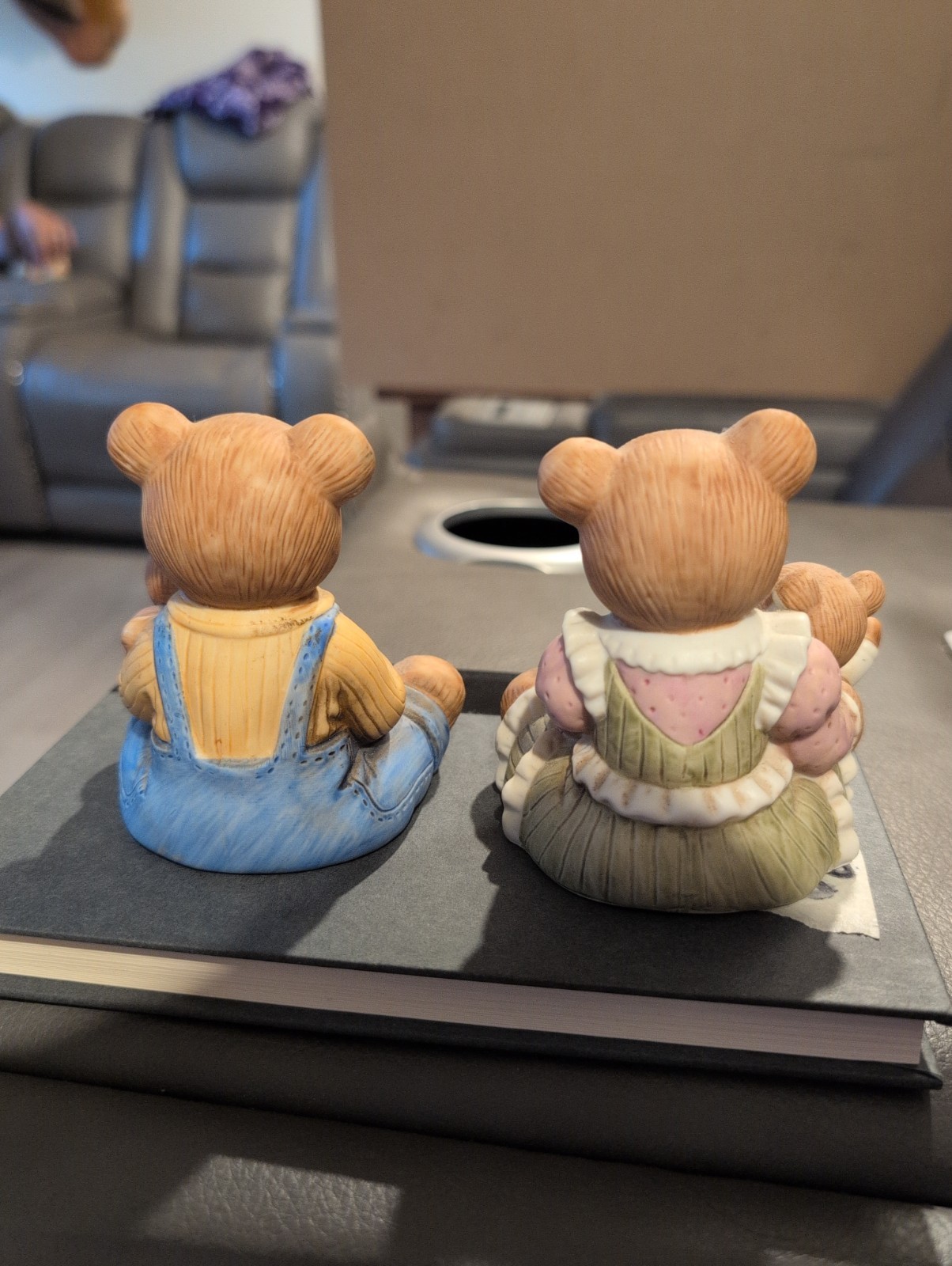 Vintage Homco 1444 Bear Figurines Mom &Brother, Dad &Sister Lot Of 2