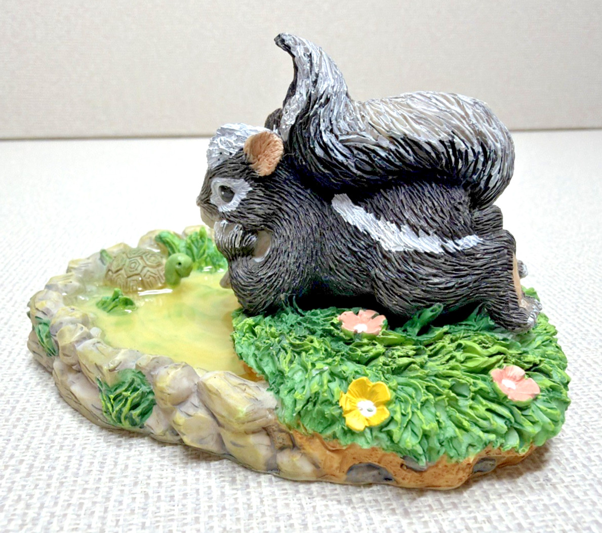 Charming Tails “Take Time To Reflect” – Item 87/396 – Silvestri