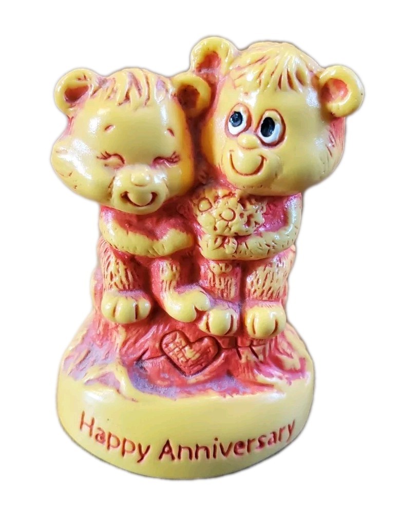 The Great American Dream Co Happy Anniversary Hugging Figurine USA Made 70s