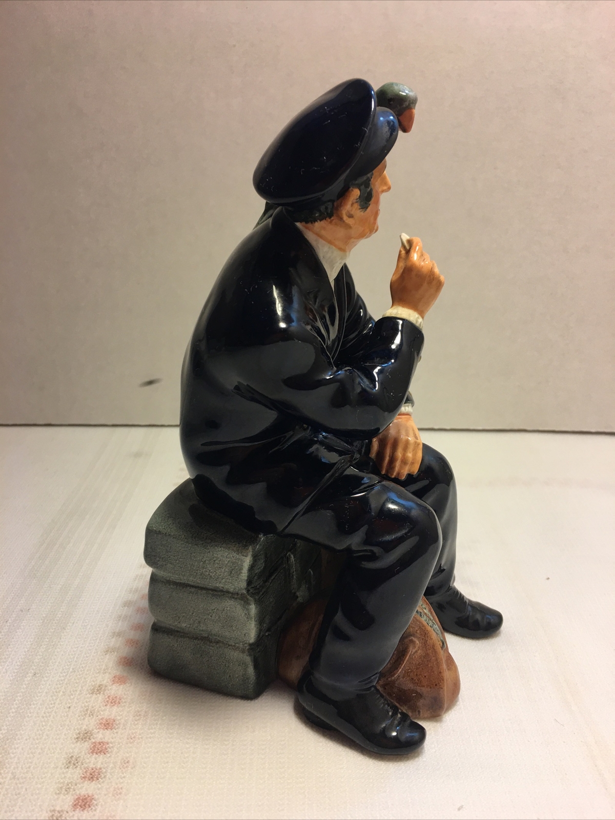 Royal Doulton Figurine Shore Leave – HN2254 United Kingdom Pottery UK Beautiful