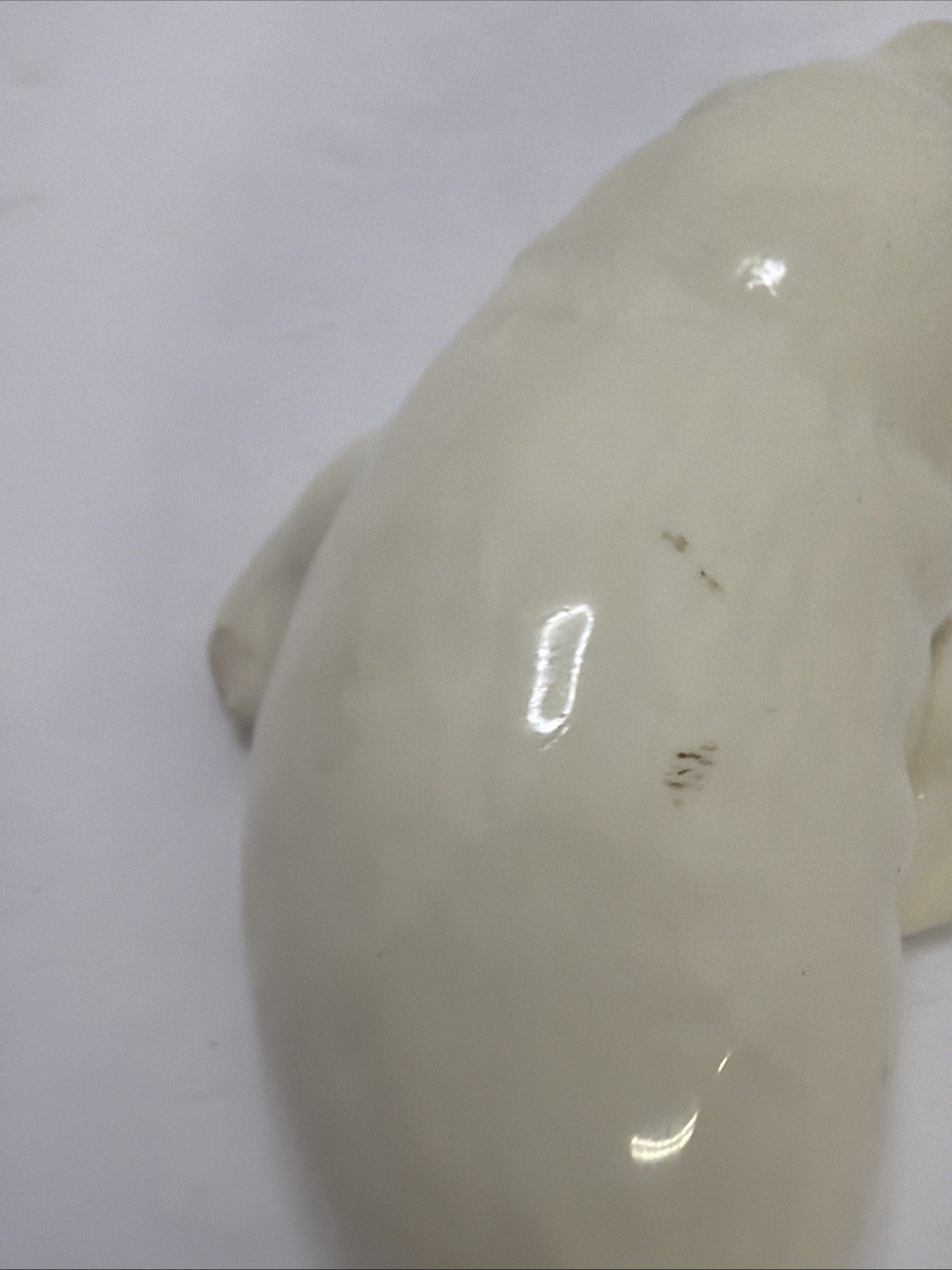 Goebel W. Germany 1970s 320 White Baby Arctic Seal 3 5/8″ Long