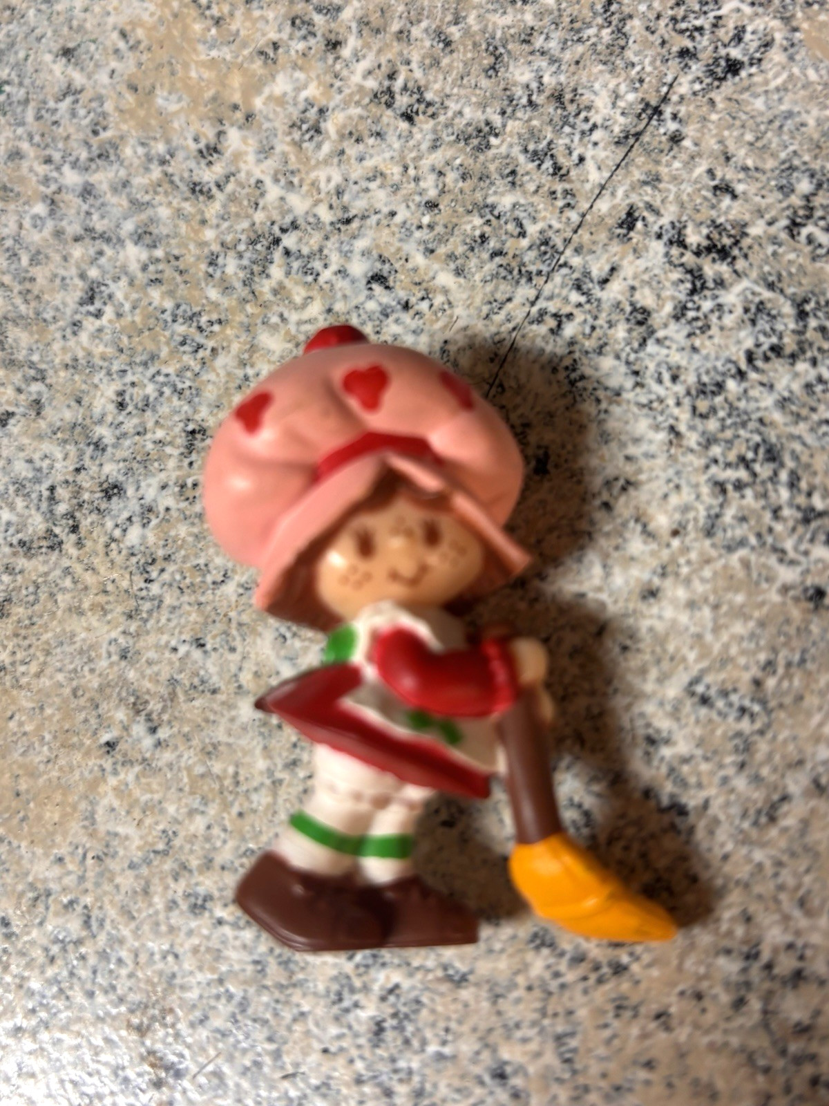 Vintage 1981 Strawberry Shortcake Figures Lot 5 AGC Pie Man Huckleberry Blueberr