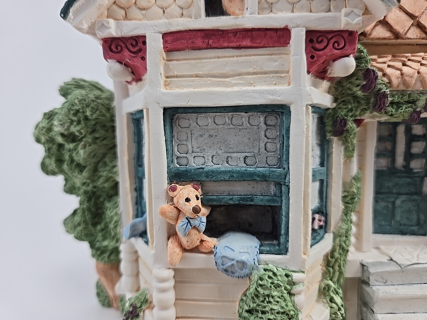 Vintage Brian Baker’s Deja Vu Collection 1570 Teddy’s Place