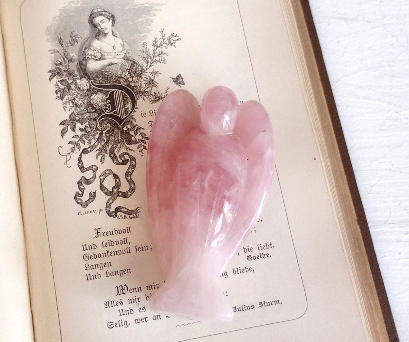 Natural Rose Quartz Angel Figurine Hand Carved Crystal Healing Stone Decor Gift