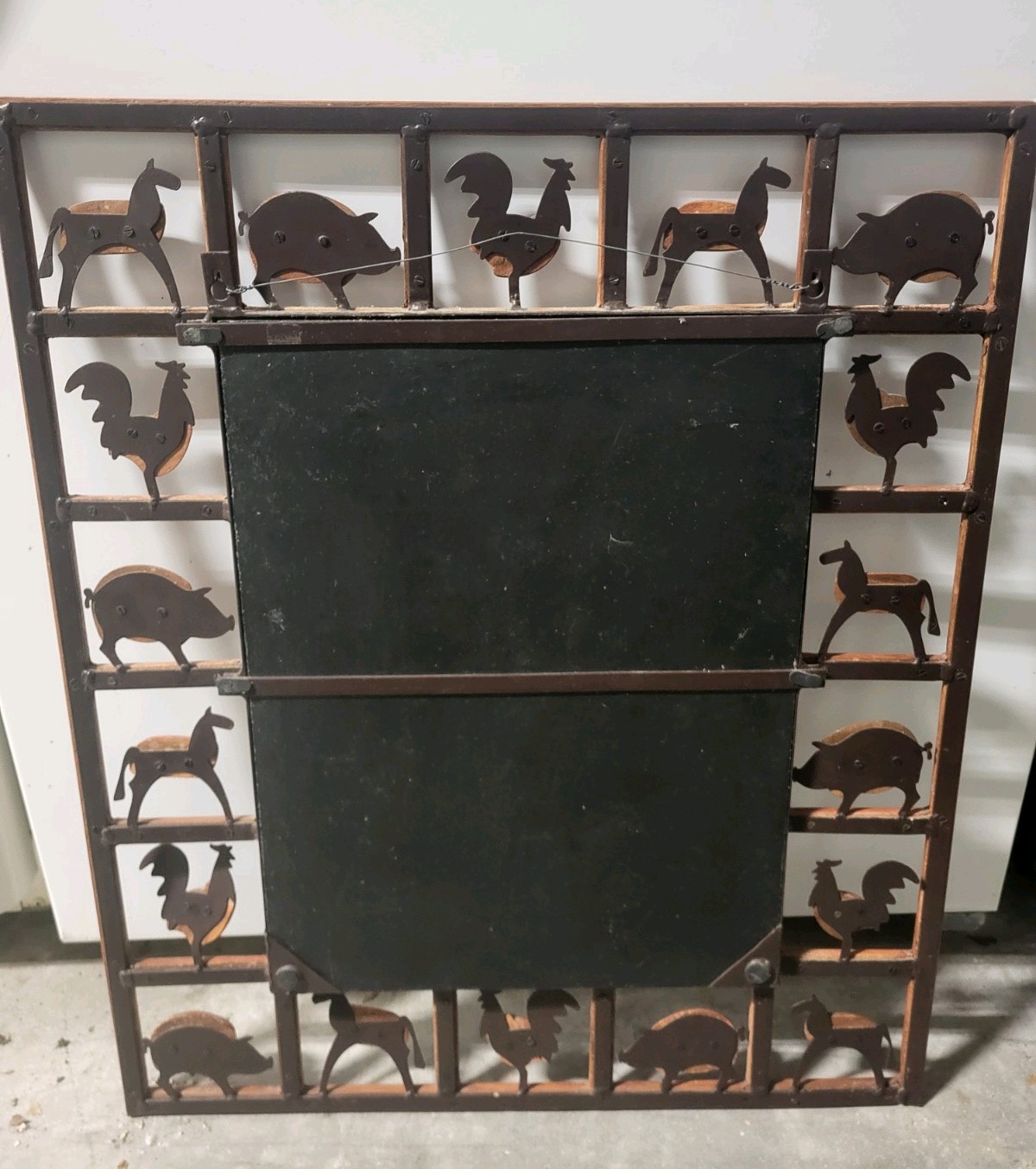 Vintage Wood Carved Metal & Wood Barnyard Animal Mirro Display 27″×23″